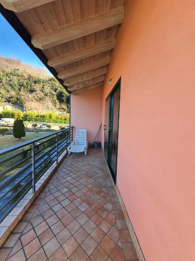 Residence Oasi Del Viandante Lake Como Exterior foto
